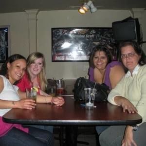 Meet your Posher, Shelly